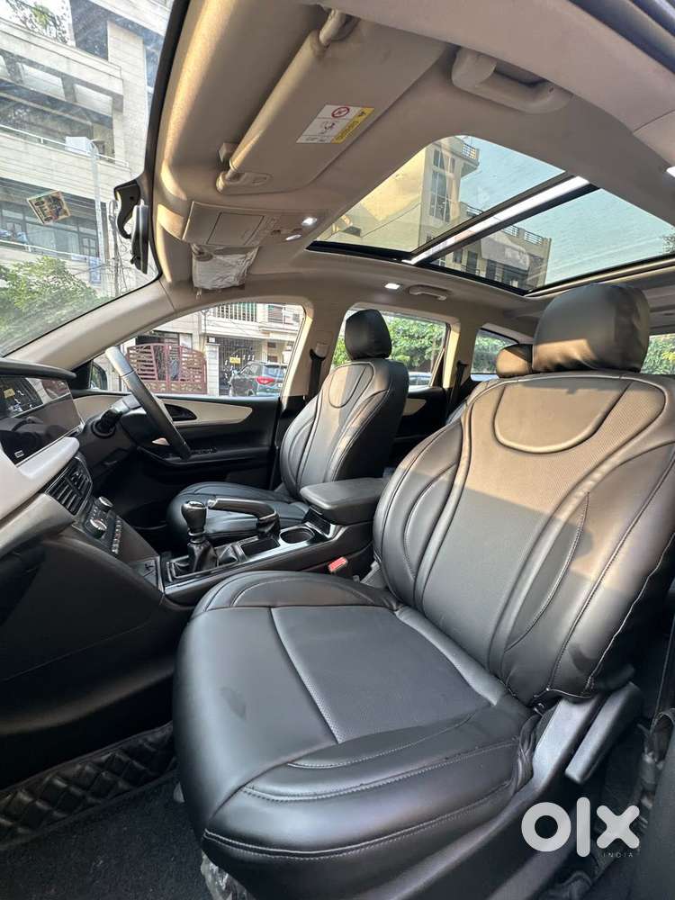 Mahindra Xuv700 2.2 Ax 5 Diesel Mt Str, 2023, Diesel