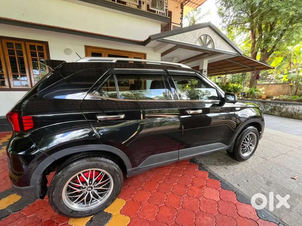Hyundai Venue E Petrol 2023