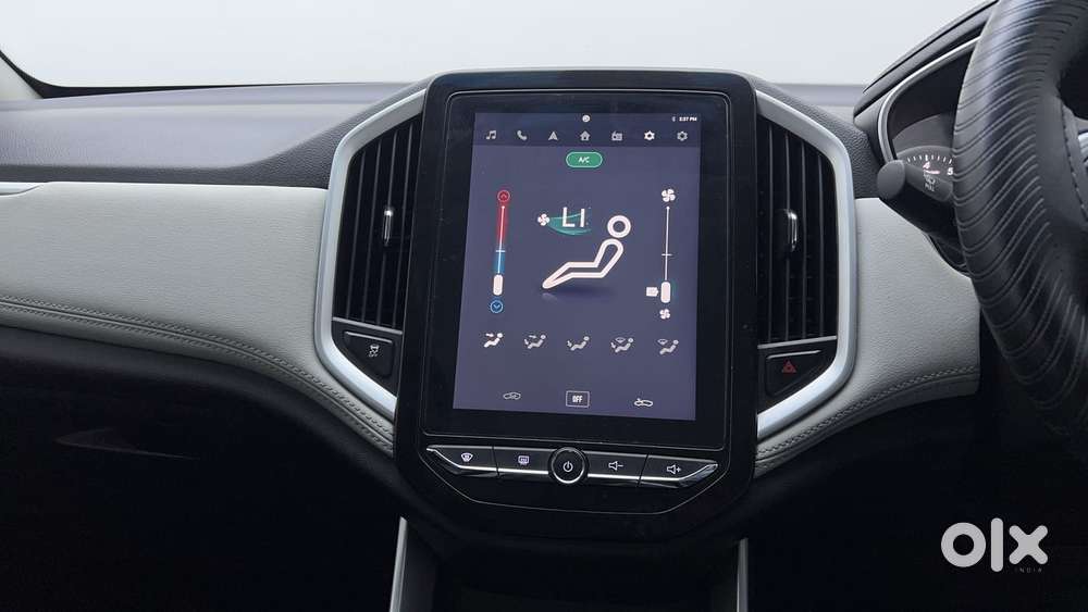 Mg Hector Plus 1.5 Hybrid Super Turbo 7 Str, 2022, Cng & Hybrids