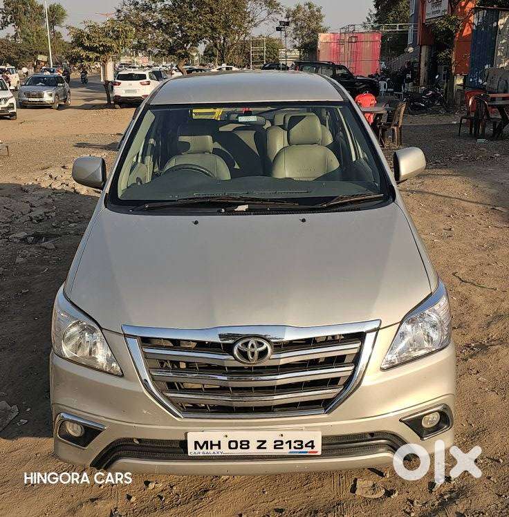 Toyota Innova 2.5 G (diesel) 8 Seater, 2012, Diesel