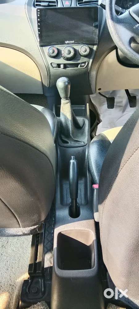 Hundai Eon Dlite Plus Car Sales