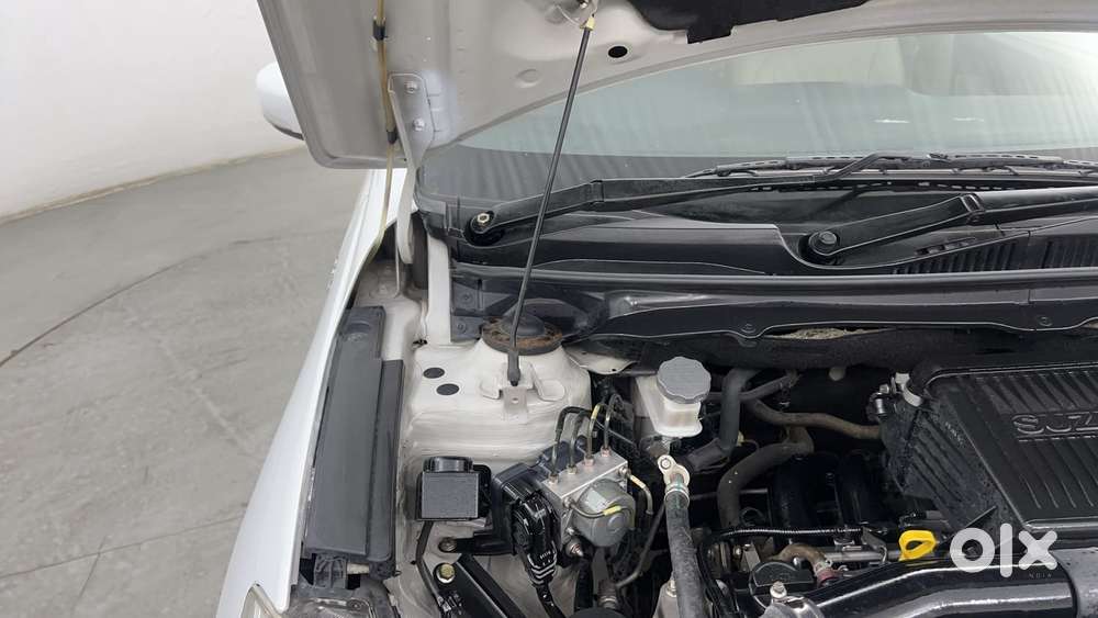 Maruti Suzuki Ciaz 2014-2017 Vxi Plus, 2015, Petrol