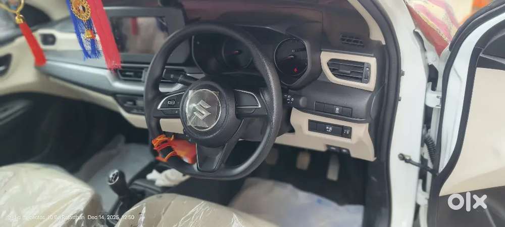 Maruti Suzuki Dzire 2025 Cng & Hybrids 10000 Km Driven