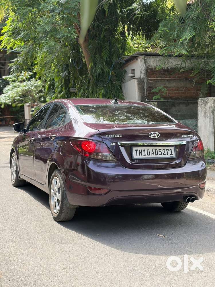 Hyundai Fluidic Verna 2011