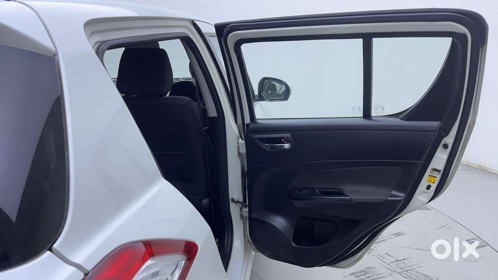 Maruti Suzuki Swift 1.3 Zxi, 2013, Petrol