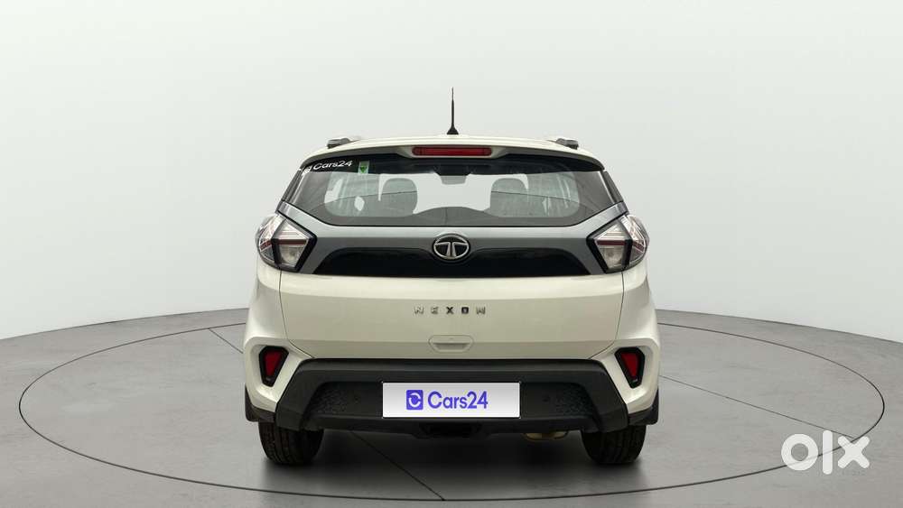 Tata Nexon 1.2 Revotron Xm (s), 2021, Petrol