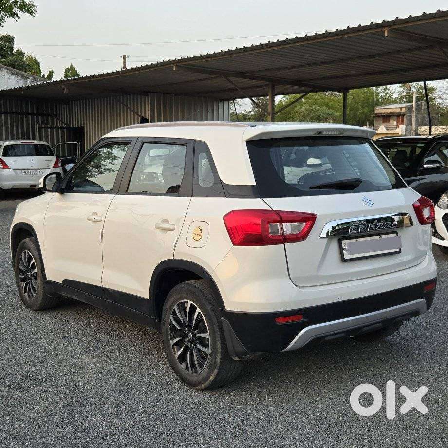 Maruti Suzuki Brezza 1.5 Zxi Cng, 2020, Cng & Hybrids