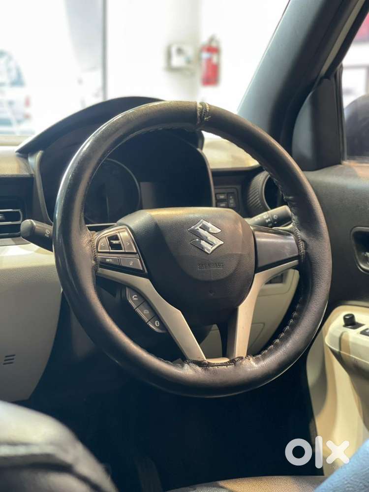 Maruti Suzuki Ignis 1.2 Amt Delta, 2017, Petrol