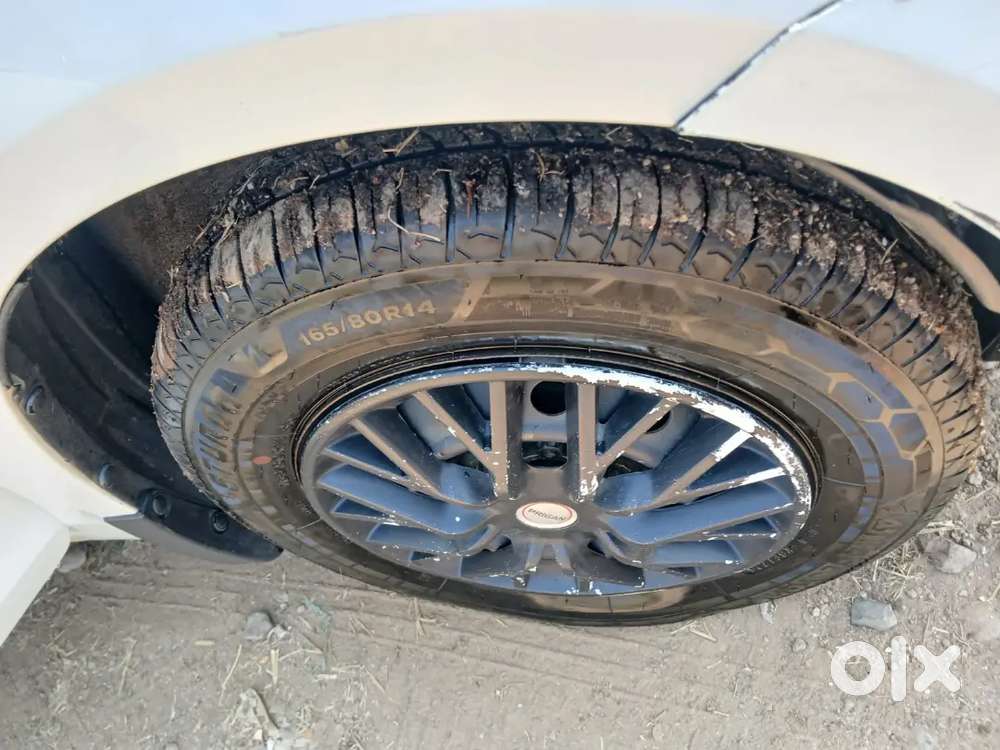 Maruti Suzuki Swift 2012