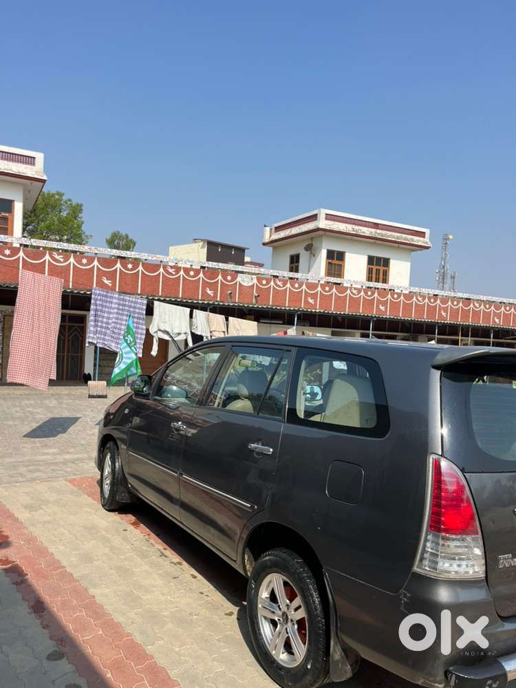 Toyota Innova Diesel 2010