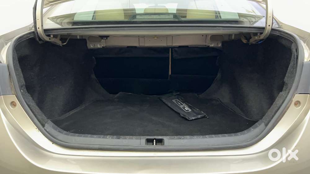 Toyota Corolla Altis 1.8 G, 2017, Petrol