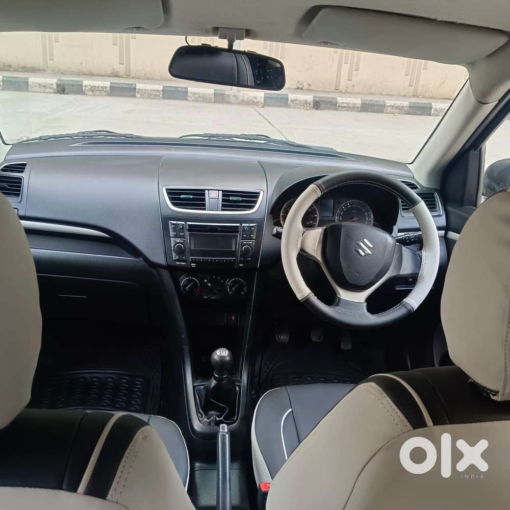 Maruti Suzuki Swift Vxi + Manual, 2016, Petrol