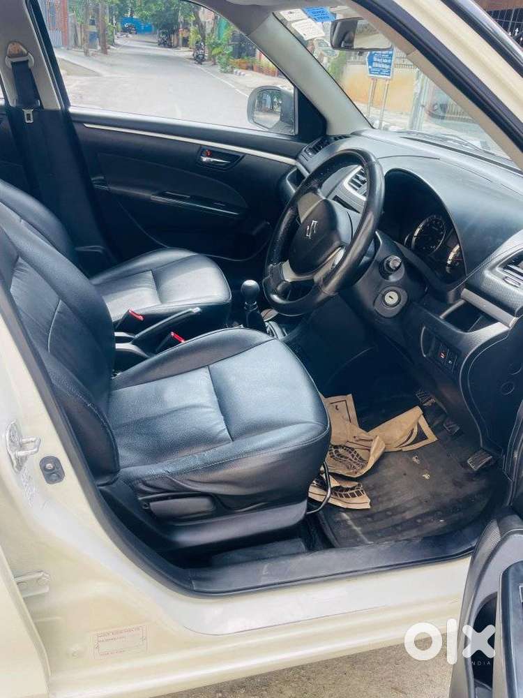 Maruti Suzuki Swift Vxi 1.2 Abs Bs-iv, 2013, Petrol