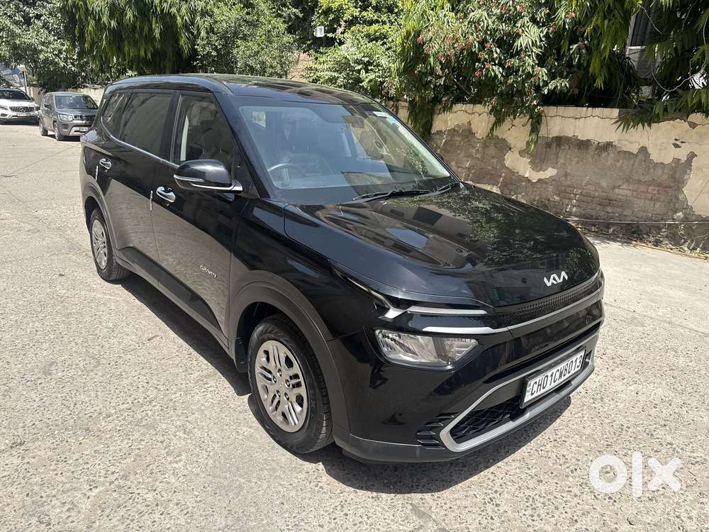 Kia Carens G1.5 6mt Gravity, 2024, Petrol