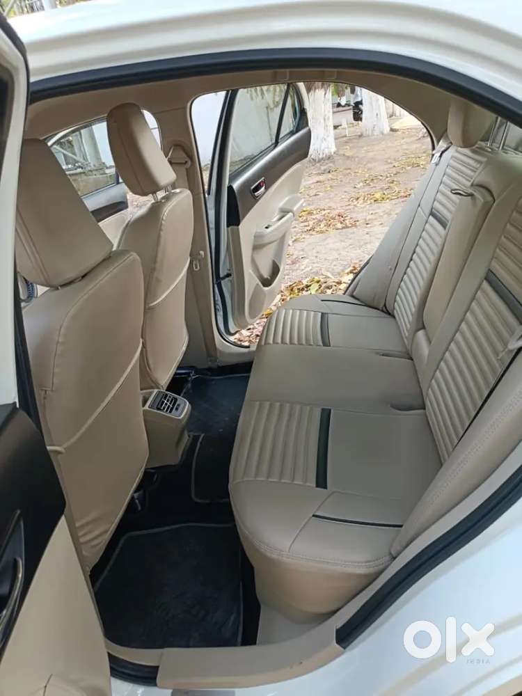 Very Good Condition And Commercial Vehicle Urgent Bechna Hai