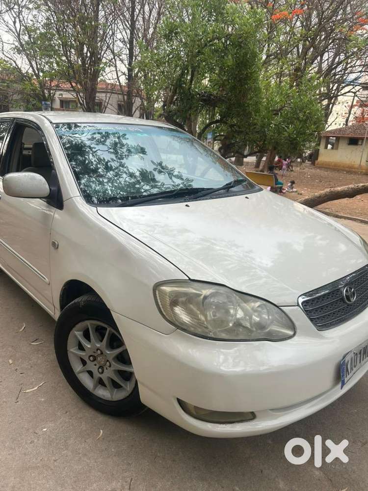 Toyota Corolla 2006 Petrol Well Maintained