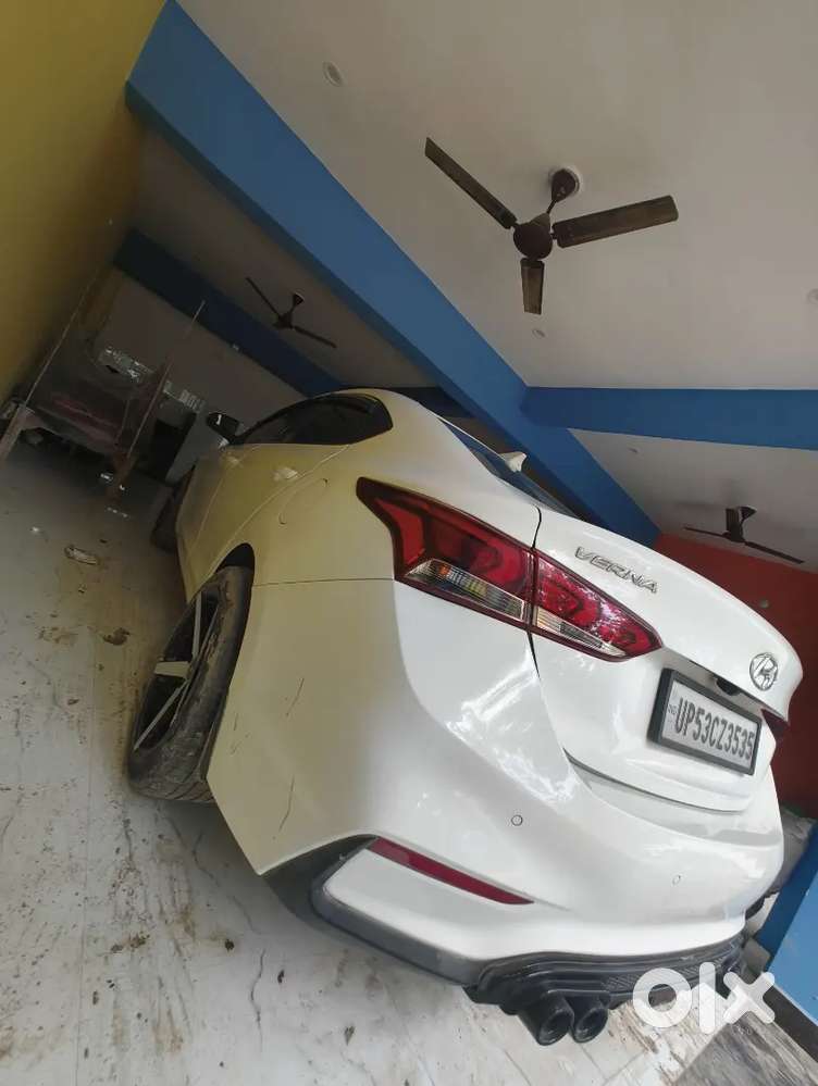 Hyundai Verna Diesel 1.6 2018 (october )
