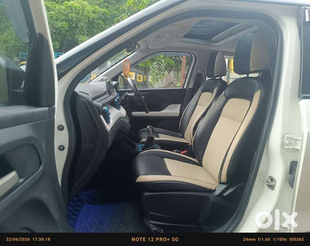 Tata Punch Creative Dual Tone Mt Sunroof, 2023, Petrol