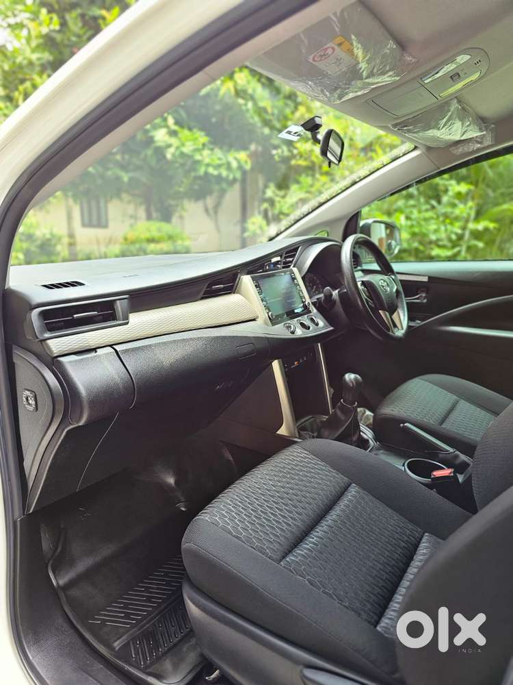 Toyota Innova Crysta 2.4 Gx Limited Edition 7 Str, 2022, Diesel