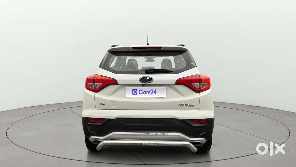 Mahindra Xuv300 W8, 2021, Petrol