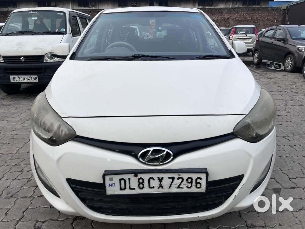 Hyundai I20 Sportz 1.2 Bs-iv, 2012, Petrol