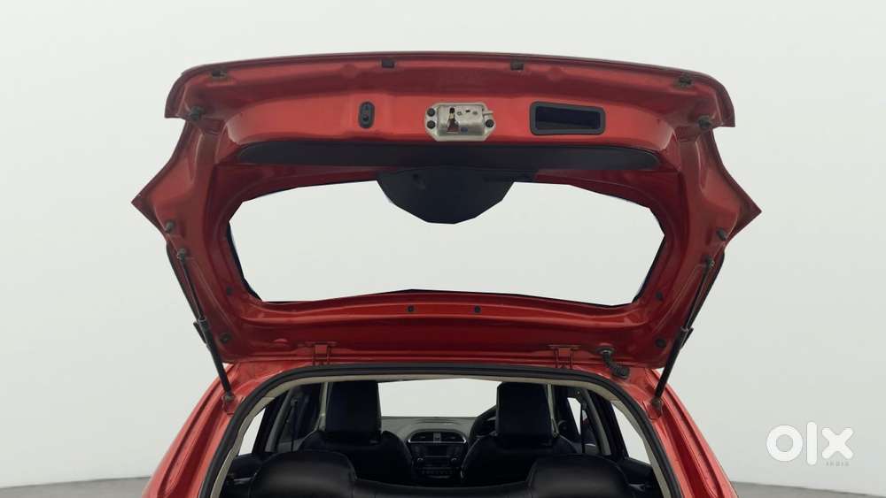 Tata Tiago 1.2 Revotron Xz, 2019, Petrol