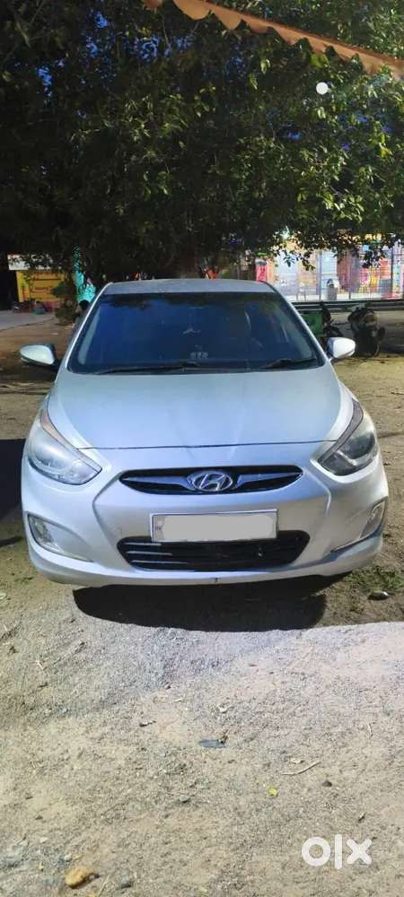Hyundai Verna 2012 Petrol Well Maintained