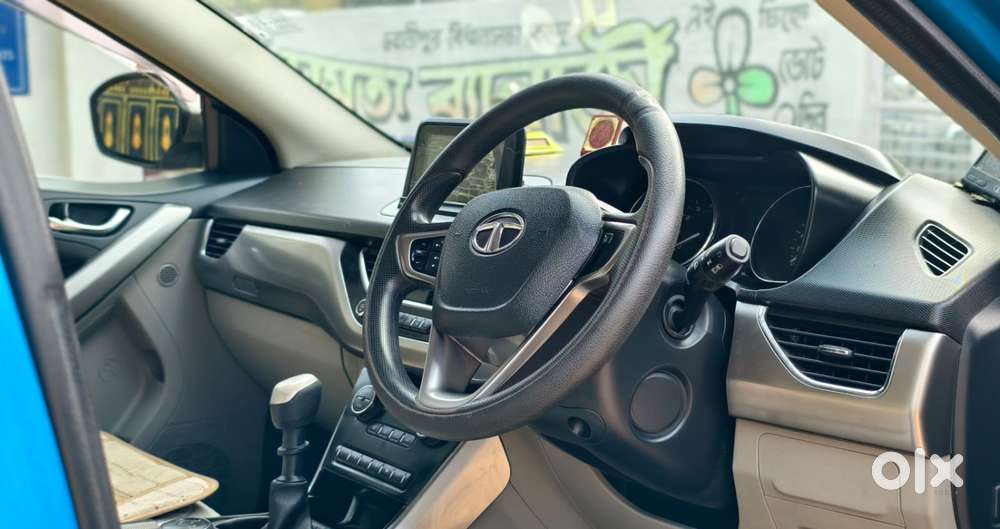 Tata Nexon 1.2 Revotron Xz Plus, 2017, Petrol