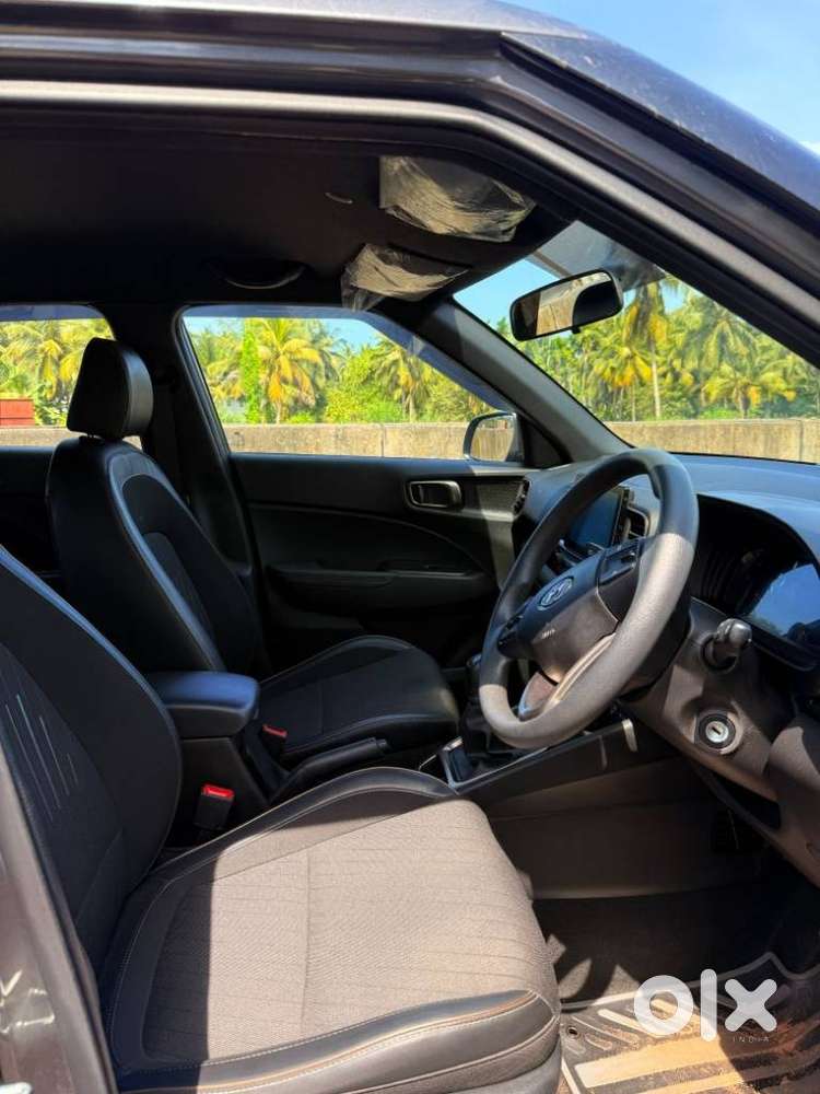 Hyundai Venue S 1.2 Petrol, 2023, Petrol