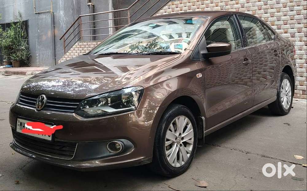 Volkswagen Vento 1.2 Tsi Highline At, 2014, Petrol
