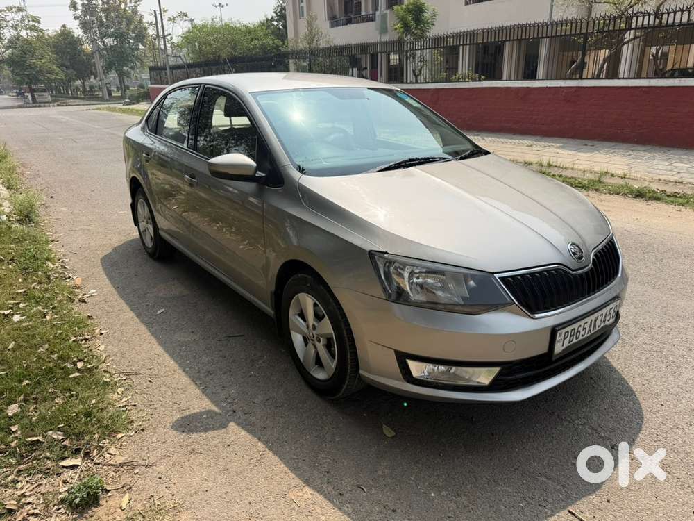 Skoda Rapid Petrol Manual 2017
