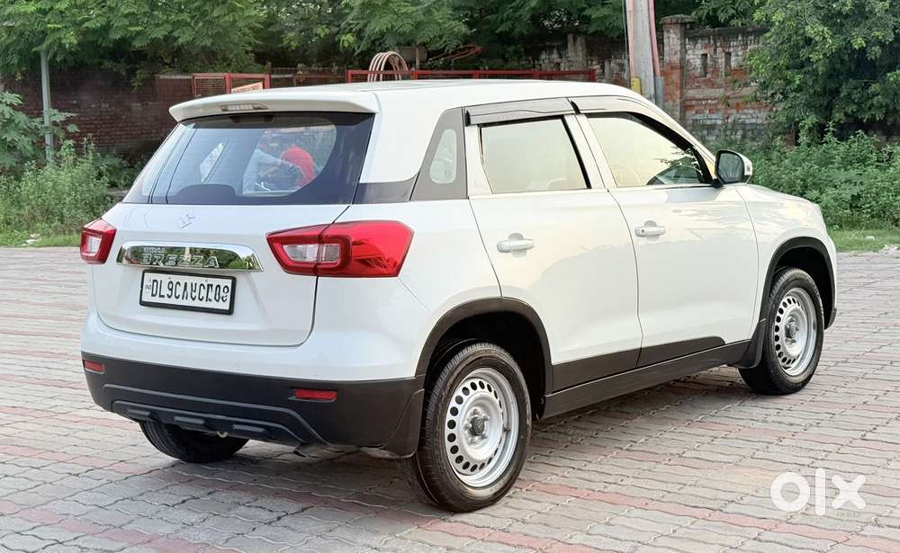 Maruti Suzuki Vitara Brezza 1.5 Lxi, 2021, Petrol