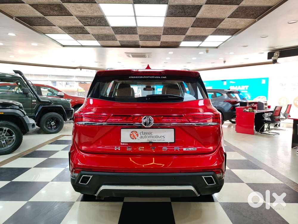 Mg Hector Plus Sharp Pro 1.5 Turbo Petrol Cvt 7 Str, 2024, Petrol