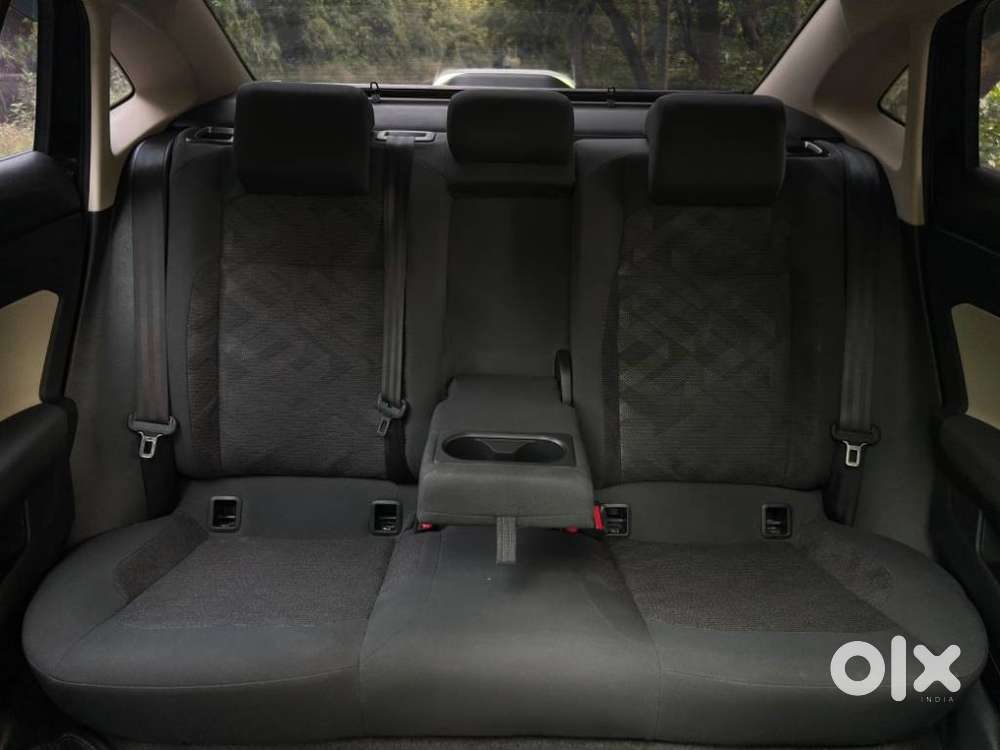 Skoda Slavia Style 1.0l Tsi At, 2025, Petrol