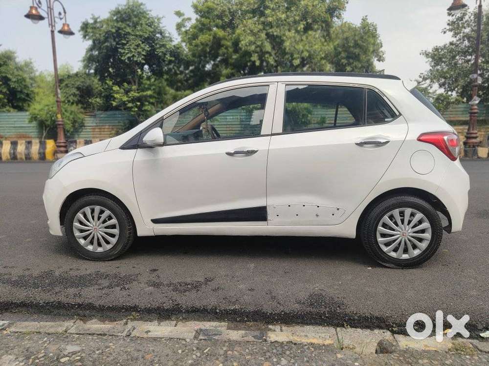 Hyundai Grand I10 Sportz O 1.2, 2015, Petrol