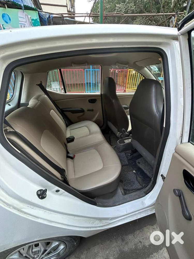 Hyundai I10 2015 Petrol 42000 Km Driven