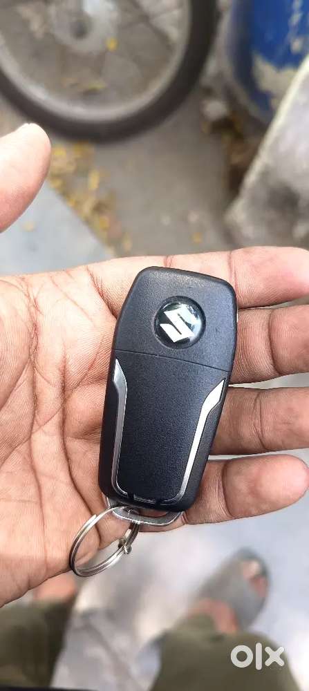 Maruti Suzuki Swift 2005 Petrol Well Maintained  Touch Screen .