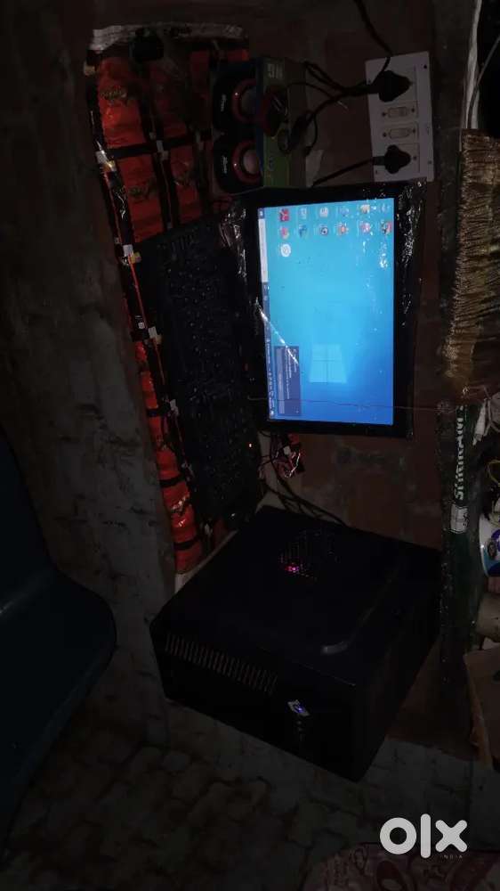 Pc hai bechna hai