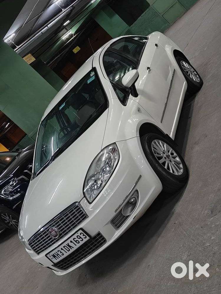 Fiat Linea Emotion Pk 1.4, 2010, Petrol
