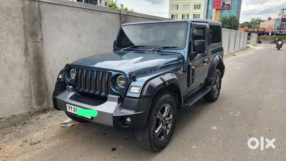 Mahindra Petrol 2021 Car