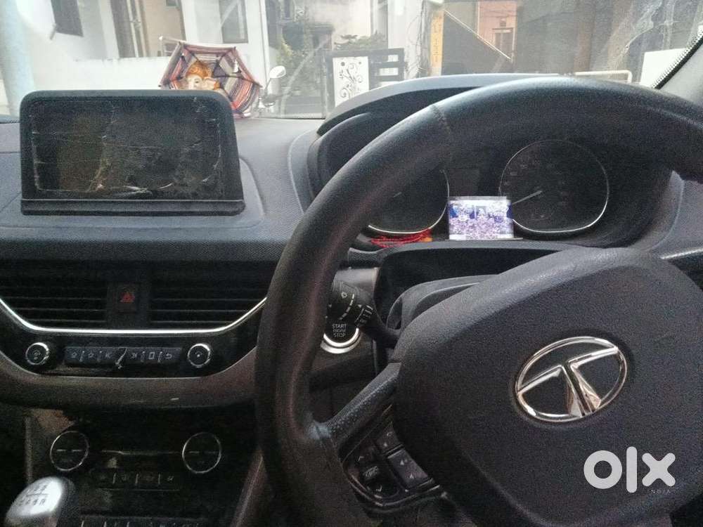 Tata Nexon 2019 Petrol