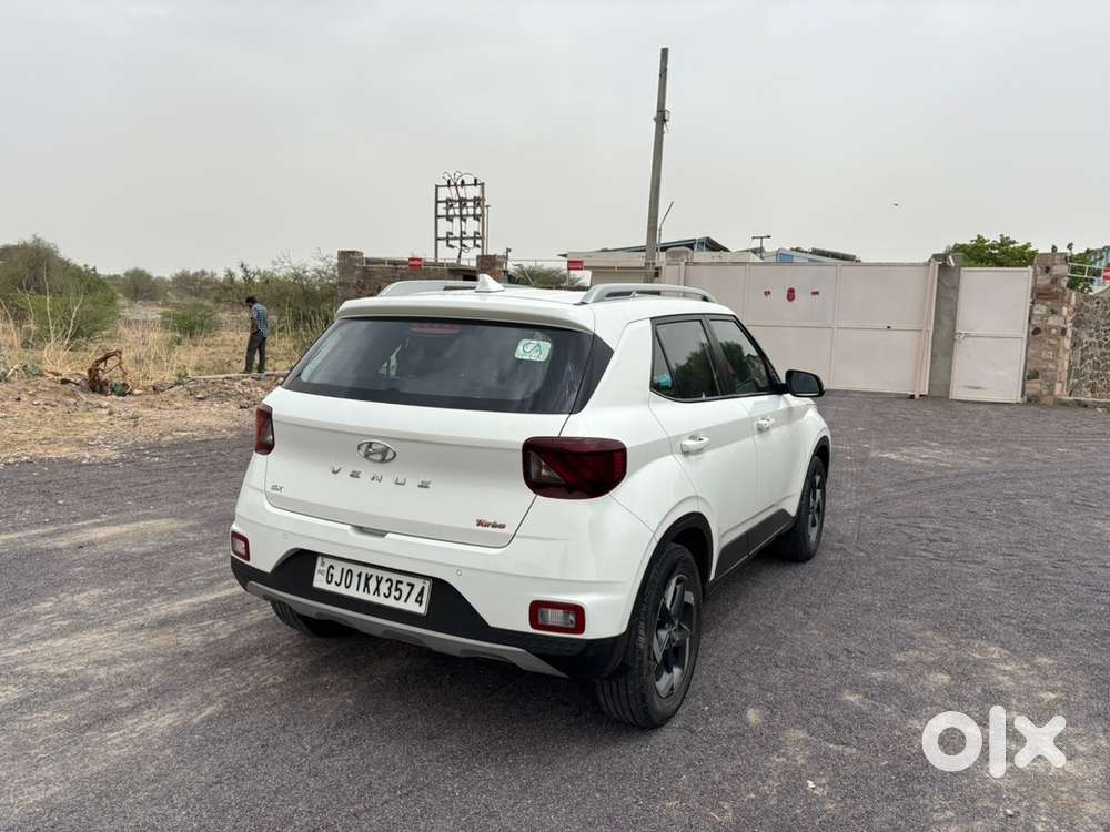 Hyundai Venue Petrol 2019