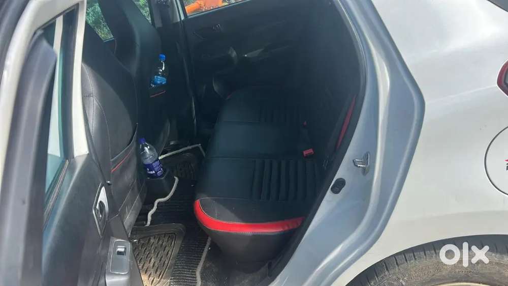 Maruti Suzuki Swift 2019 Petrol 50200 Km Driven