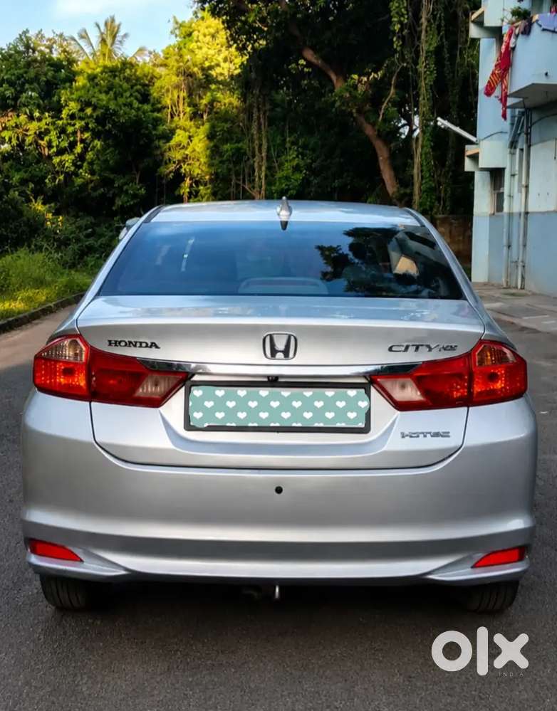 Top-end Honda City Vx Diesel 2015 – Sunroof & Alloys (well Maintained)