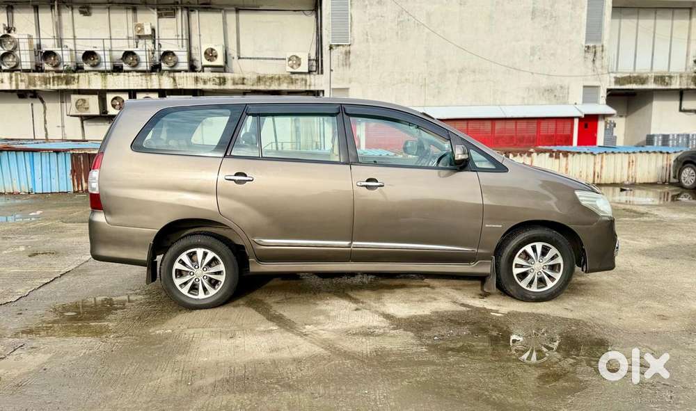 Toyota Innova 2.5 V 7 Str, 2015, Diesel