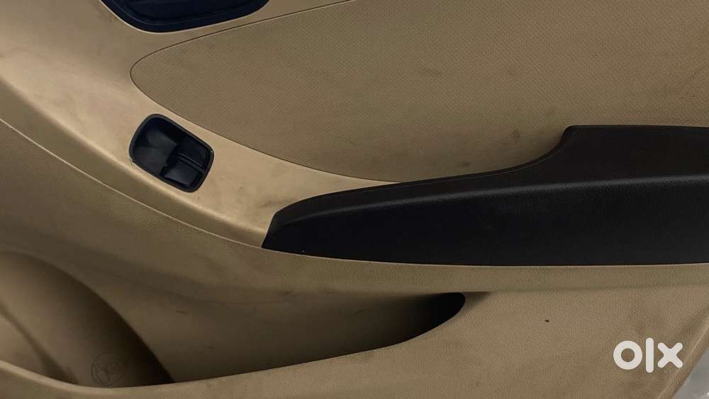 Hyundai Eon Era +, 2015, Petrol