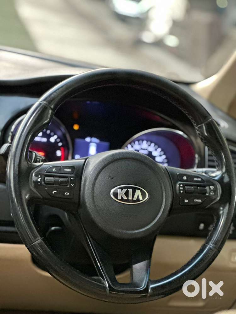 Kia Carnival Limousine Plus 7 Str, 2020, Diesel