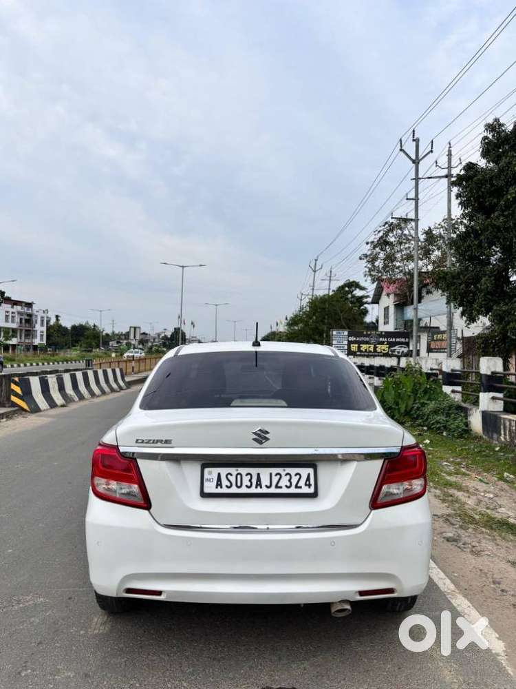 Maruti Suzuki Dzire 1.2 Vxi, 2023, Petrol