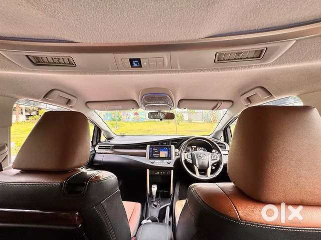 Toyota Innova Crysta 2016 Diesel Automatic