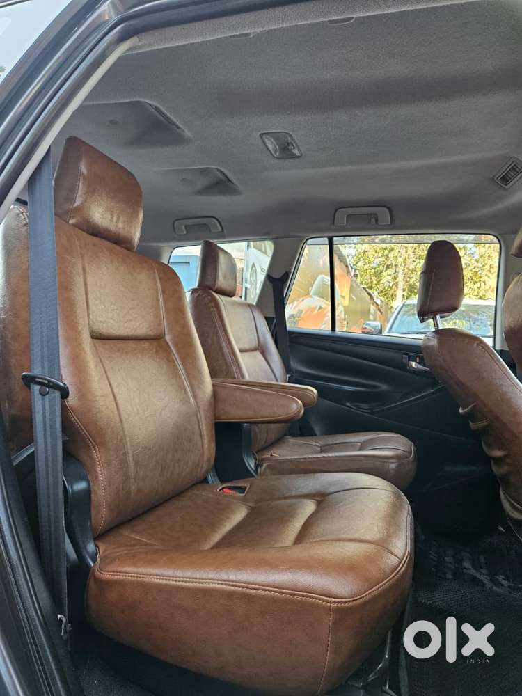 Toyota Innova Crysta 2.8 Gx At, 2017, Diesel